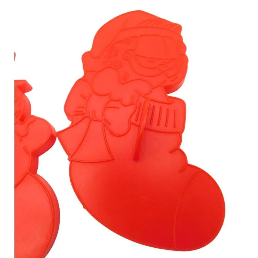 4 Garfield the Cat Christmas Cookie Cutters Lot 1970s Vintage Red Plastic Wilton